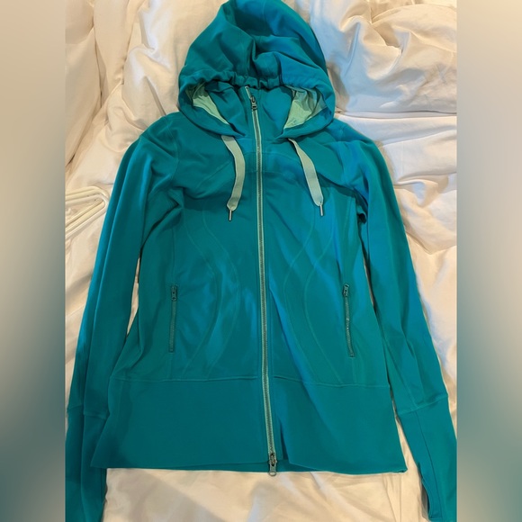 Sz 8 Dark Teal Lululemon Zip Up - Picture 1 of 6
